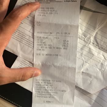 Nike Ürününün Arkasında Durmuyor Ve Çalışanları Pes Dedirtiyor