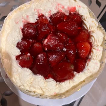 HacıBozanOğulları Yaş Pasta Eve Gelene Kadar Eridi