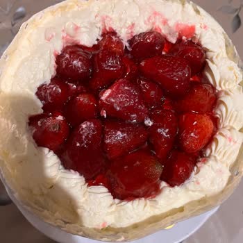 HacıBozanOğulları Yaş Pasta Eve Gelene Kadar Eridi