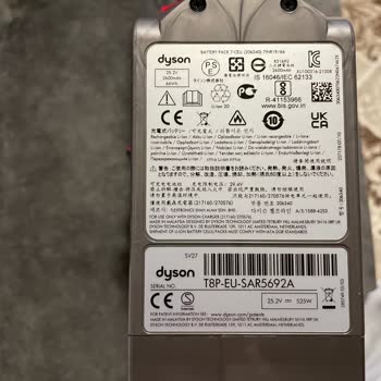 Dyson Filtre Uyarısı Veriyor