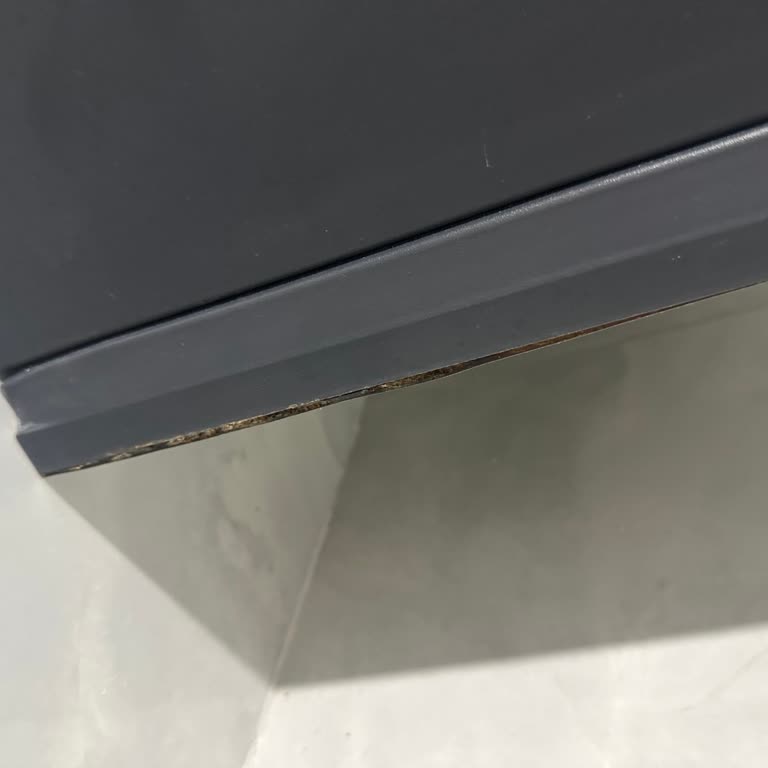 Kale Metis Banyo Dolabı