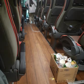 Efe Tur İle Hayal Kırıklığı: Yetersiz İkram Ve Temizlik Sorunu