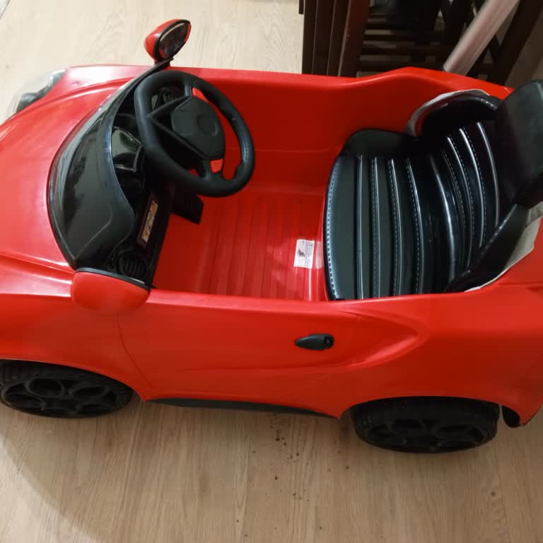 A101 Dolu Marka Akülü Araba 12 Volt