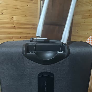 Sunexpress Xq9270 Numaralı Uçuşunda Samsonite Marka Bavulumu Kırdılar