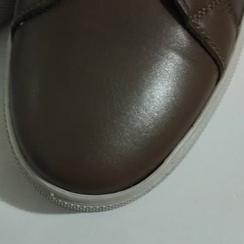 Bambi Ayakkabı İnsanların Aklı İle Alay Etmeyin Bambi