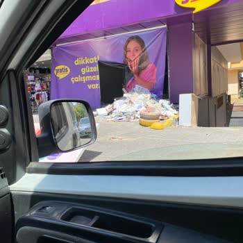 Gratis Yayla Şubesi Mağazadan Teslimat