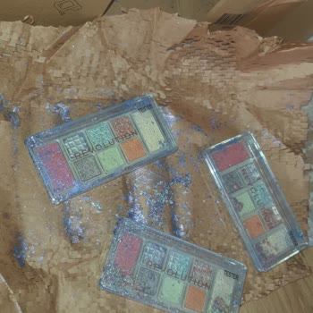 Watsons Careless Packaging And Damaged Products.