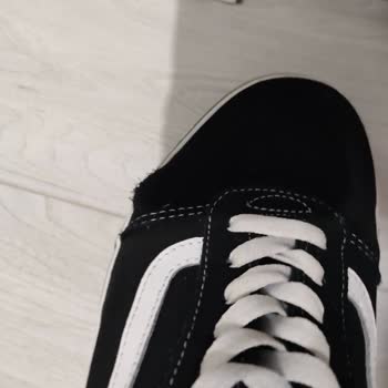 Vans Ayakkabı Vans Mı? Bir Daha Asla!