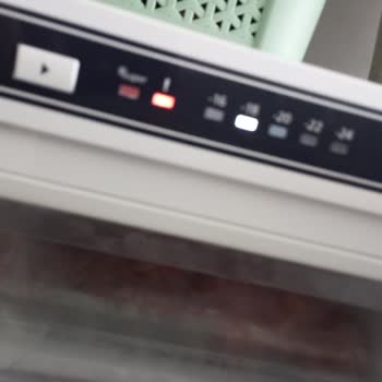 Regal Kırmızı Ünlem İşareti Yanıyor!