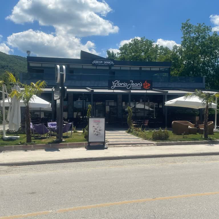 Adresim Sapanca Boutique Hotel Yalan Beyanda Bulunan Bir Yer!