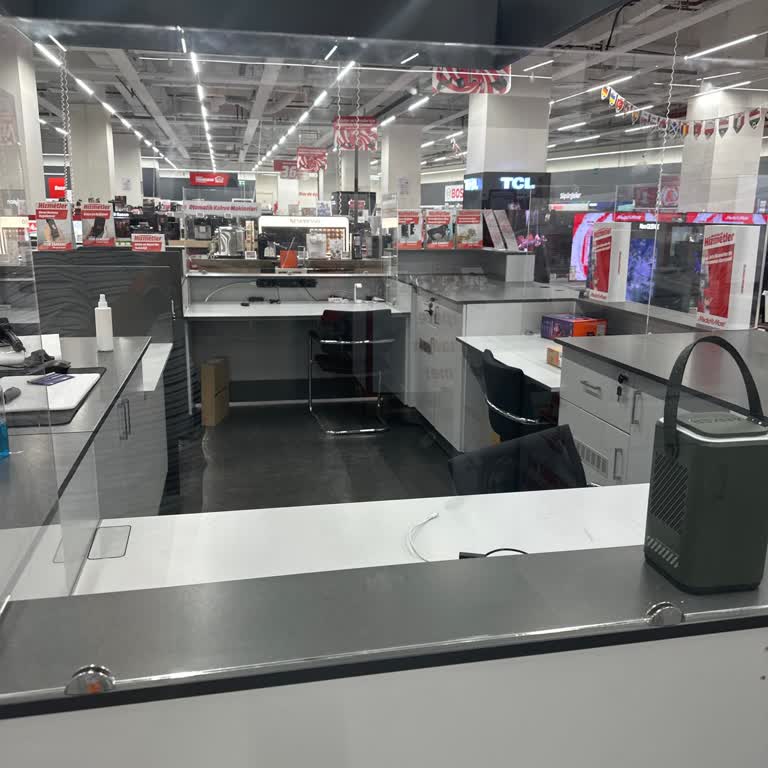 Media Markt Tera City Eleman Bulamıyorum.
