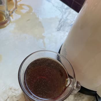 Fakir Ev Aletleri Çay Makinesinin Soyulması