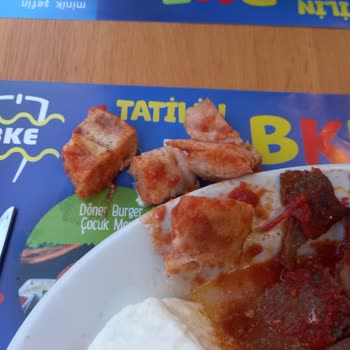 Bursa Kebap Evi Neden Böyle Daha Kötüsünü Yememiştim