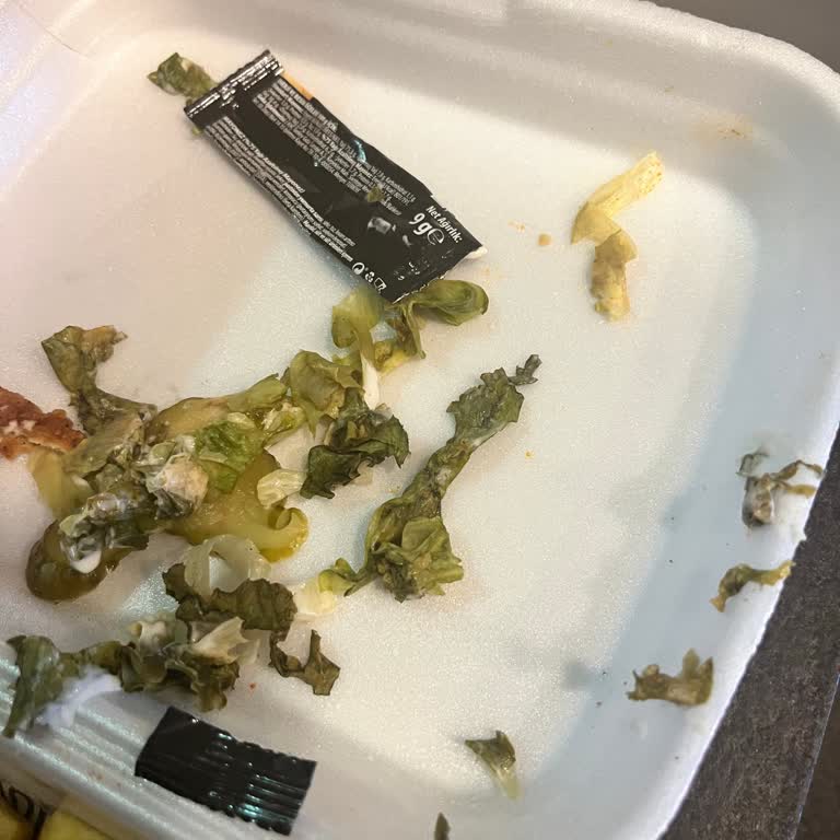 Cajun Corner Çürük Marul Ve Bayat Tavuk İle Sağlığımız Tehlikede