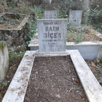 Bursa Büyükşehir Belediyesi Çanakkale Gazisinin Mezarının Düzenlenmesi.