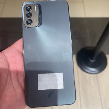 Reeder Yamulan Telefon Yapmış