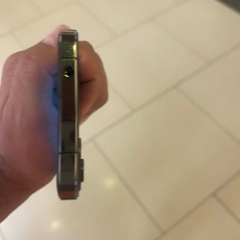 Reeder Yamulan Telefon Yapmış