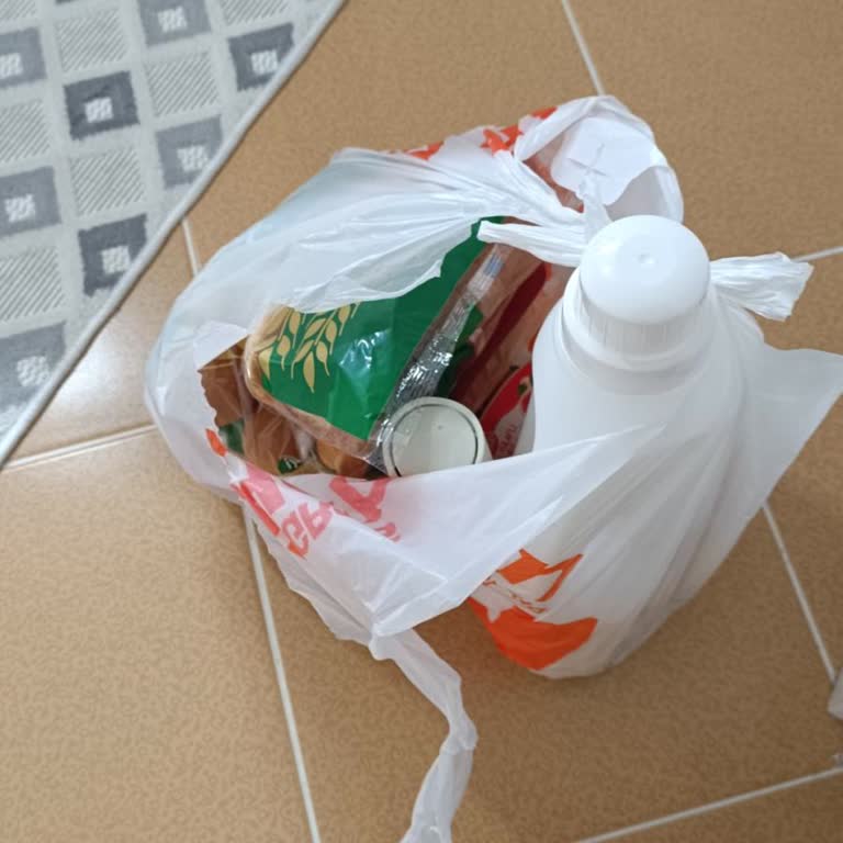 Migros Fazla Poşet Ücreti Kesiyor Ve İade Etmiyor