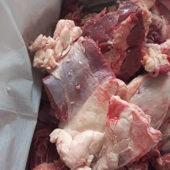 Beşler Sucuk Kurban Kolisi Yağ Kolisi Geldi Et Nerede