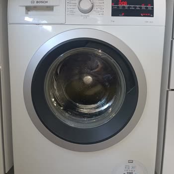 Bosch Çamaşır Makinesi Serie 4 Çürüme Ve Paslanma Var