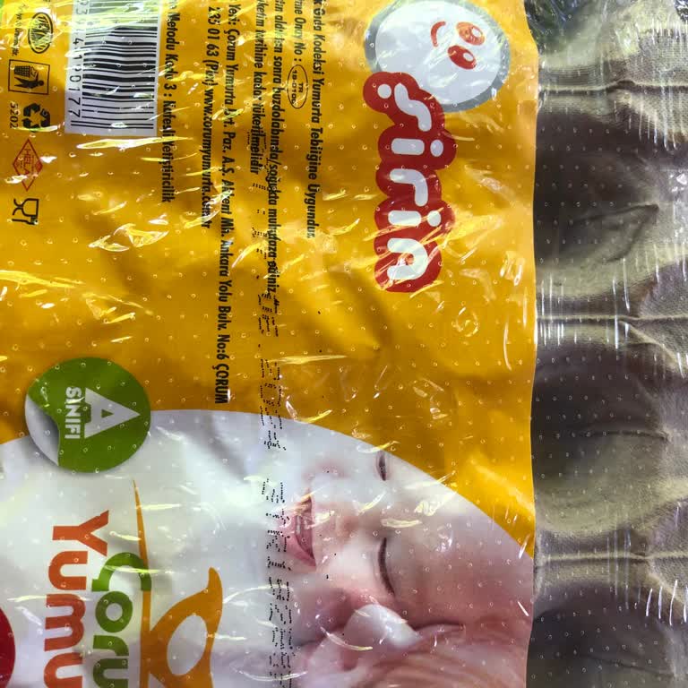 A101 Kapıda Son Kullanma Tarihi Aynı Gün Olan Yumurta.