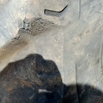 Massey Ferguson Yeni Traktörün Lastik Sorunu Ve Çözüm Arayışı