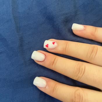 Nihal Nail Studio (Avcılar) Manikür Hizmetinde Yaşanan Sorunlar