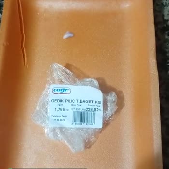 Çağrı Hipermarket Tavuk Bagetin Kötü Kokması!
