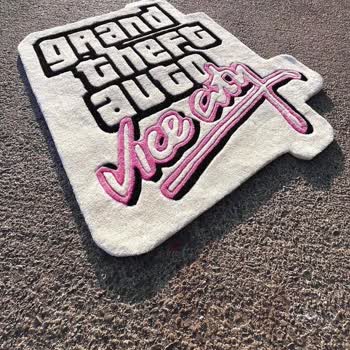 Kinnsich Paramı İade Etmiyorlar