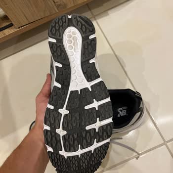 New Balance Ayakkabı Kronik Taban Sorunu