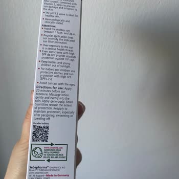 Sebamed Güneş Kremi Kıyafetlerimi Mahvetti! Hepsini Sararttı!