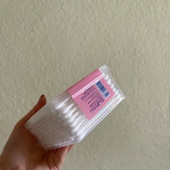 A101 Lure Marka Kulak Temizleme Çubuğu Paket İçerisinde Kir Var.