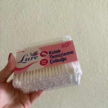 A101 Lure Marka Kulak Temizleme Çubuğu Paket İçerisinde Kir Var.