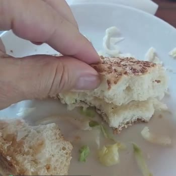 Suadiye Beltur Taş Gibi Ekmek Arası Taş Gibi Köfte