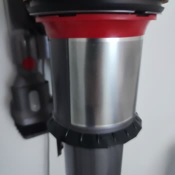 Dyson Hazne Contası Takılmıyor