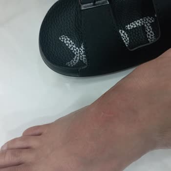 Deichmann Ürün Hatası Var Ama Mağaza Nasıl Bir İnceleme Yaptı İse Hata Yookk
