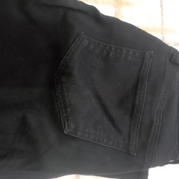 Mavi Jean Pantolon Da Deformeler Renk Beyazlaması