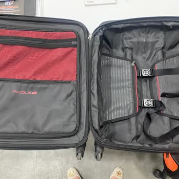 Samsonite Valizimin Hayal Kırıklığı: Üç Yılda Tekerlekler Paramparça!