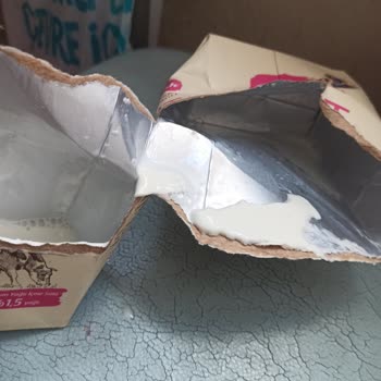 A101 Bozulmuş Süt Satıyor