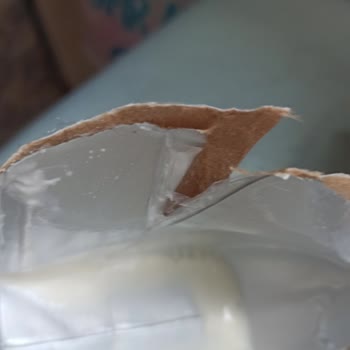 A101 Bozulmuş Süt Satıyor