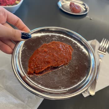 Gaziosmanpaşa Köfteci Yusuf İlgilenmeme Ve Her Şeyin Pis Olması