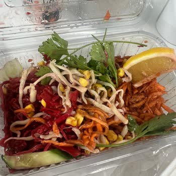 Kubbe Saray İskender Kötü Servis Ve Salata