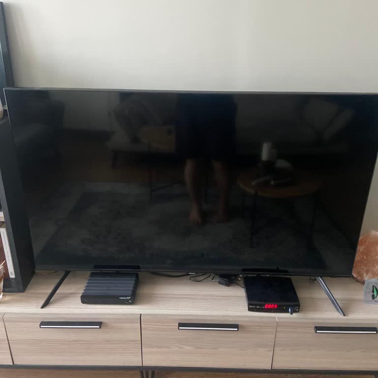 Samsung Televizyon Açılmıyor Ekranda Çizgiler Çıktı