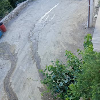 Edremit Belediyesi Balıkesir Edremit Altınoluk Belediye Yol Hizmeti Yapmıyor