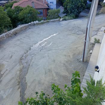 Edremit Belediyesi Balıkesir Edremit Altınoluk Belediye Yol Hizmeti Yapmıyor