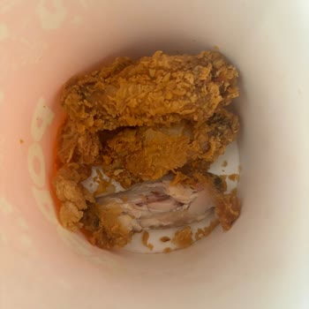 Popeyes Esenyurt Özyurtlar Yenmiş Yemek Gönderiyor