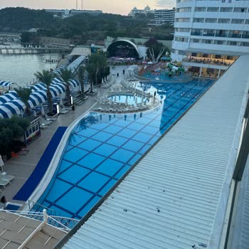Sizin Otopark Portakal Köy'de Hayal Kırıklığı: Kötü Hizmet Ve İlgisizlik