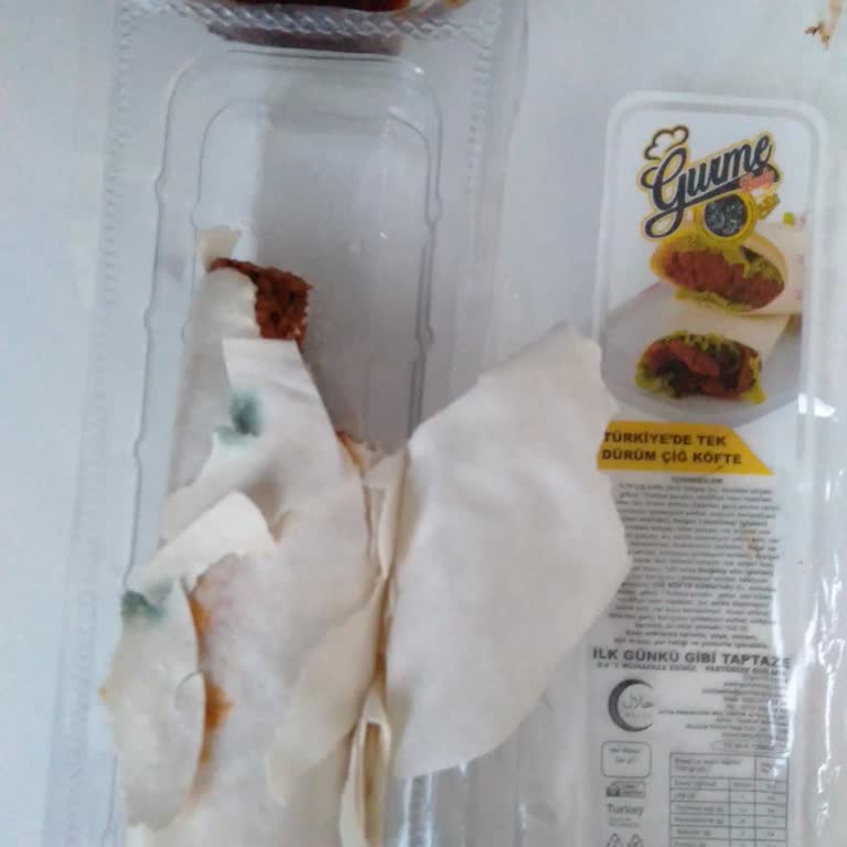 Gurme Marka Vakumlanmış Çiğköfte Dürümün STT Den Önce Küflenmesi