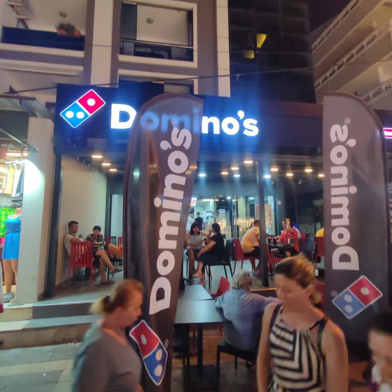 Domino's Pizza Hijyen Kurallarına Uymayan Akçay Şubesi