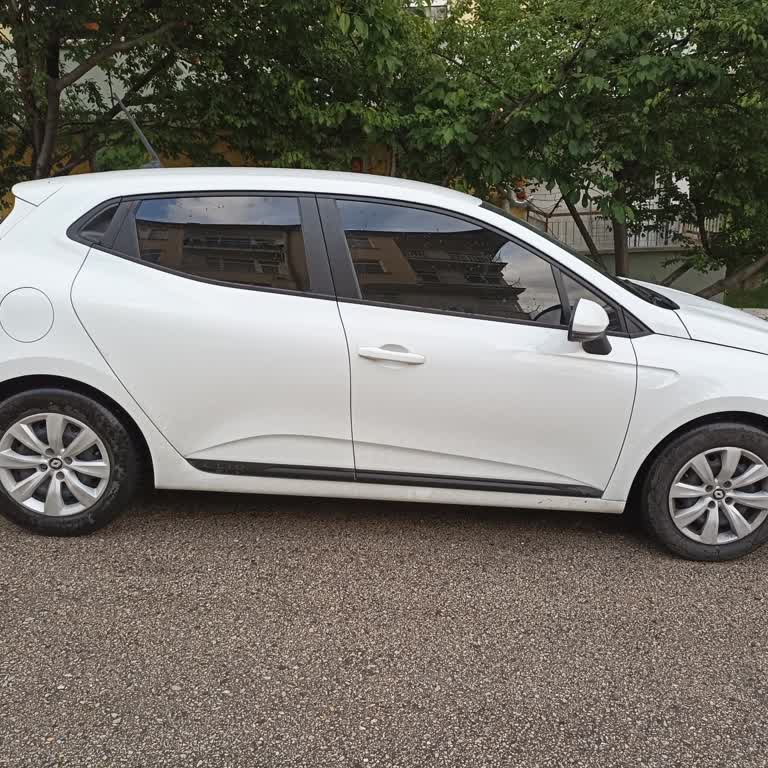 Renault Clio 5 Kaput Aşırı Isınması